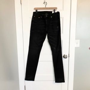 New AE Airflex Skinny Jeans